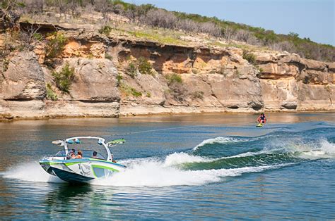 Wakeboard Boat Reviews Tig Rzr Wakeboarding Mag