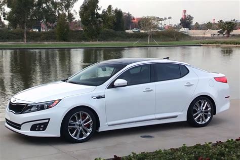 Used 2014 Kia Optima For Sale Pricing And Features Edmunds