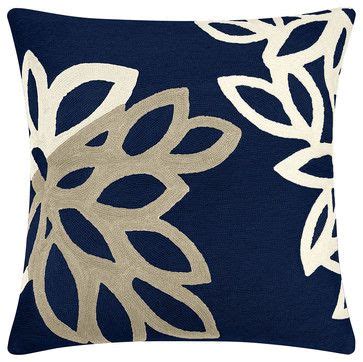 Check spelling or type a new query. Navy and cream pillow | Navy blue decorative pillows, Blue ...