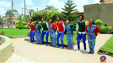 Ethiopian music jambo jote belba new ethiopian oromo music 2018 official video. New Ethiopian Music - Addisuu Shibiruu (Aroomisaa) Biribersa goorne jeeraa Affan Oromoo Video ...