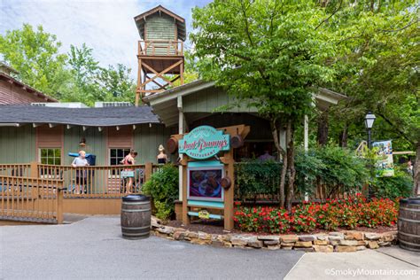 Dollywood Food Review Aunt Grannys Buffet