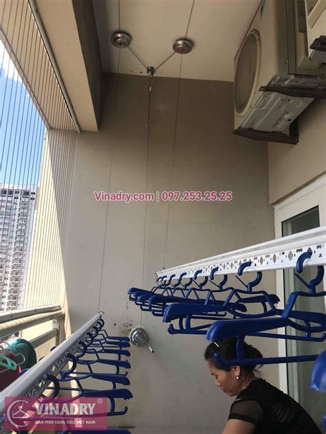 Bao quanh khu chung cư xuân mai complex (hà đông, hà nội) là những cánh đồng bỏ hoang, cỏ dại mọc um tùm. Lắp giàn phơi Hòa Phát ở chung cư 24T Hapulico Complex nhà ...
