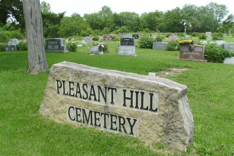 Pleasant Hill Cemetery In Berryton Kansas Find A Grave Cemetery