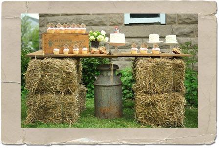 It's awesome thing when your guests ask where you purchased one or another piece of your decor and you're saying them that you made it. DIY Country Decor & Do-It-Yourself Rustic Western Decorations