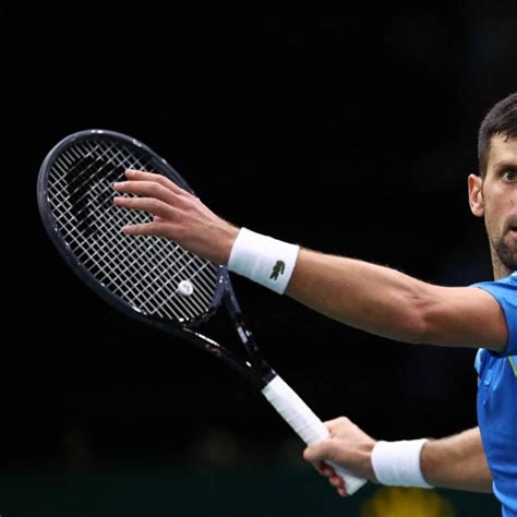 Djokovic Qualifi En Demi Finales Du Rolex Paris Masters Face