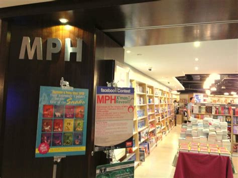 19 in the klang valley, 3 in johor, 2 in negeri sembilan, 1 each in perak, pulau pinang, melaka, kedah and kuching operating under the. Article: Malaysian bookstore MPH will close its last two ...
