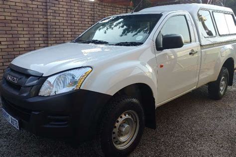 Find the best second hand diesel cars price & valuation in pandara! 2014 Isuzu KB 250 Fleetside Diesel Cars for sale in ...
