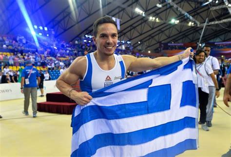 Λευτέρης Πετρούνιας : Ατόφιο ταλέντο με τεράστια θέληση ...