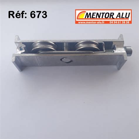 A la différence d'une cornière en tôle laquée ou aluminium, une cornière en pvc teintée dans la masse ne voit pas son aspect altéré par des éraflures ou des chocs et présente donc une. Corniere Alu Leroy Merlin 100x100