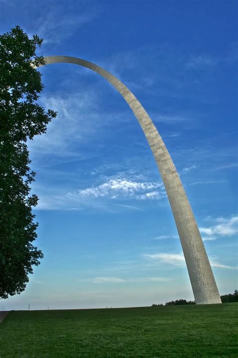 A Unique Look At The Gateway Arch In Saint Louis Missouri Saint