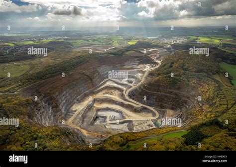 Limestone Quarry High Resolution Stock Photography And Images Alamy