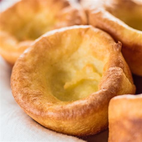 Traditional Yorkshire Puddings Easy Traditional Yorkshire Pudding