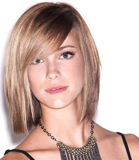 You can add light waves to your medium length hairs at ends. 20 Bob Haircuts Images | Bob Hairstyles 2018 - Short ...