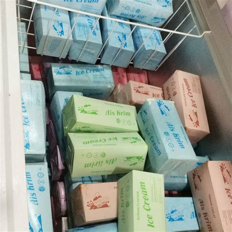 Oo.rupanya aiskrim potong yang kacang tu, aiskrim yang hijau dalam dia putih tu, aiskrim oren. Aiskrim Potong - Home | Facebook