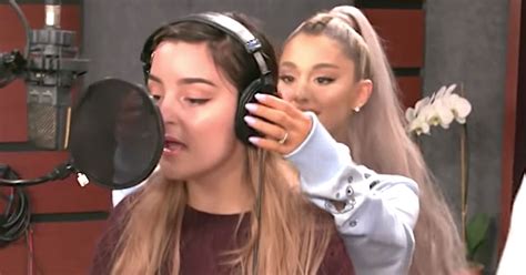 Ariana Grande Gives Fans Singing One Last Time The Surprise Of Their