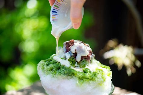How To Eat Japanese Shaved Ice Whats The Best Way To Eat Shaved Ice