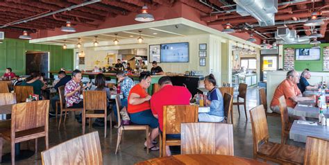 Traditional Hawaiian Restaurant Highway Inn Keeps Up With The 21st Century