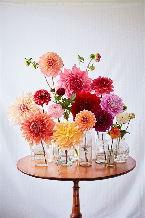 These 13 Flower Arranging Secrets Will Help You Create A Better Bouquet