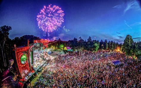 The rainforest world music festival is a unique event that brings renowned musicians from every continent and indigenous musicians from the interiors of the island of borneo, together on the same stage. Electric Forest 2017 Adds Dillon Francis and Flume ...