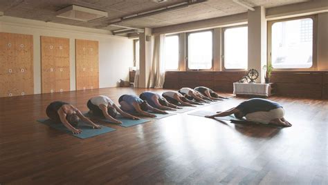 Arm balances + inversion tutorials. Yoga Inn Yoga weekend & workshop | Yoga retreat scotland ...