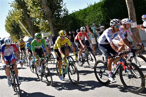 El tour de francia 2021 se puede ver en españa con de dazn, también con otras operadoras de telefonía como yoigo, orange, vodafone o movistar y además en teledeporte. Etapa 1 del Tour de Francia 2021: recorrido y altimetría ...