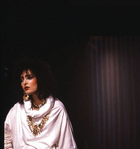 i love siouxsie so much 💘 siouxsie sioux sioux women in music