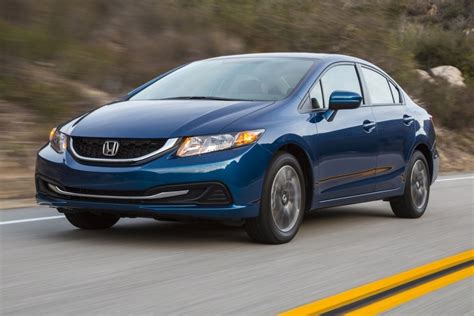 Honda Civic Sedan цены отзывы характеристики Civic Sedan от Honda
