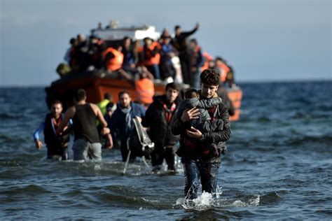 Smugglers Made 6 Billion From Refugee Crisis In 2015 Interpol