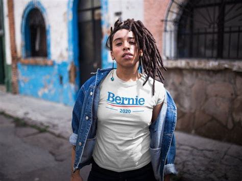 Bernie Sanders 2020 Shirt Unisex Simple And Basic Women Apparel Fashion