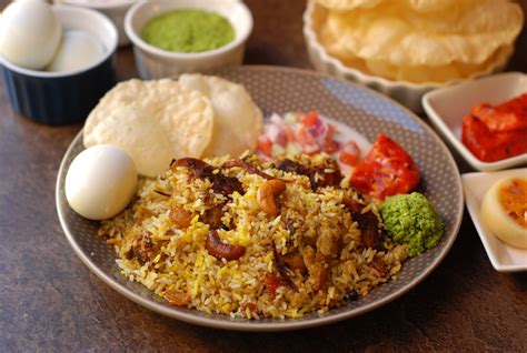 Malabar Style Chicken Dum Biriyani Kacchi Biriyani With Video Yummy