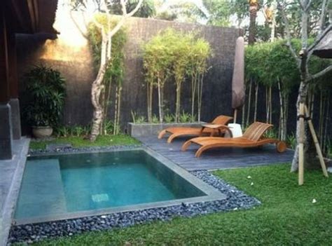 Whether you have a larger or smaller spec, it'd be easy to incorporate so many of. 32 Awesome Small Pools Design Ideas For Beautiful Backyard ...