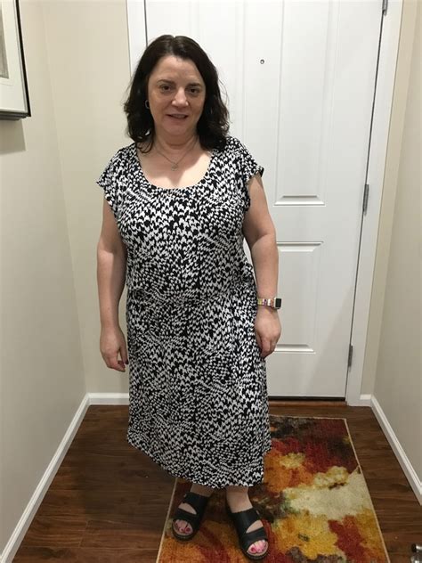 Olivia Dress Sewing Pattern Paldenemaad