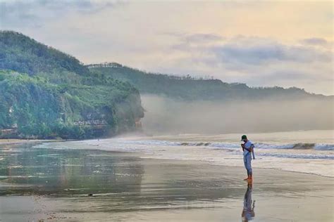 Gila Keren Tempat Wisata Pantai Di Tulungagung Terbaru Dan Hits