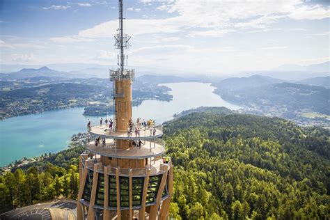 Oktober 2012 wurde der aussichtsturm am pyramidenkogel gesprengt, um platz für einen neuen, noch höheren. Der Pyramidenkogel am Wörthersee - 1000things.at