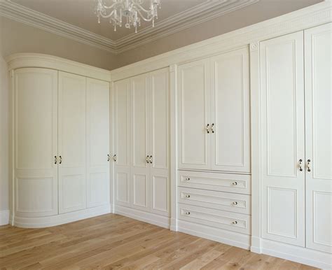 27 Designing Fitted Wardrobes Pics