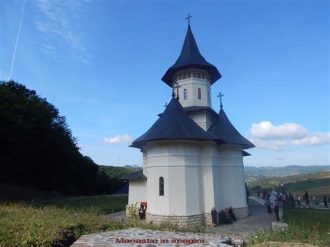 Elijah) din mosul, care a fost loc de rugaciune timp de 1.400 de ani ar fi fost rasa de pe fata pamantului intre august si septembrie 2014, scrie the guardian. Mănăstiri în imagini: Manastirea „Sfantul Ilie" din Nuseni ...