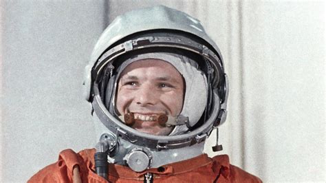 Juri Gagarin Der Erste Mensch Im Weltall Starb Vor 50 Jahren Quarks