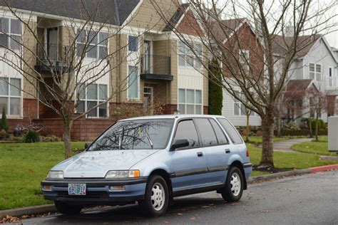 Old Parked Cars 1990 Honda Civic Wagon