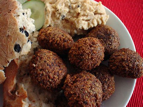Le polpette di lenticchie al forno sono uno sfizioso finger food da servire in una ciotola capiente da come avete potuto notare, la difficoltà per le polpette con lenticchie è veramente minima e potrete. Polpette di lenticchie rosse, ricetta vegan senza uova ...
