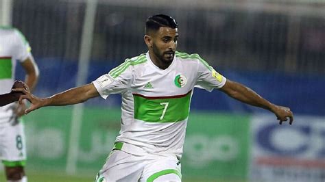 Maybe you would like to learn more about one of these? Mahrez envoie l'Algérie en quarts de la CAN