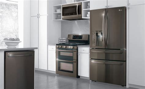 With the popularity of white cabinetry in kitchens, white appliances have made a comeback looking very new again. Should You Buy Black Stainless Steel Appliances? (Reviews ...