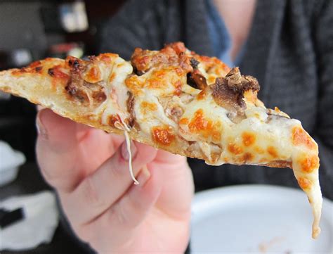 YEG Pizza Odyssey #4- Parkallen vs Slice Pizzeria