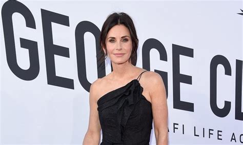 Courtney Cox Breast Falls Out Telegraph