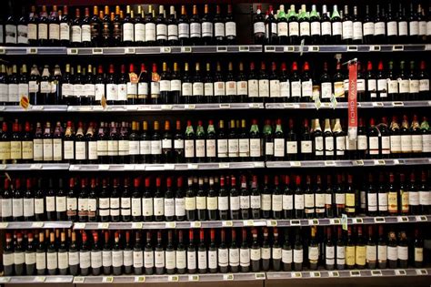 French Wine And Spirits Exports Hit New Record In 2017 Reuters