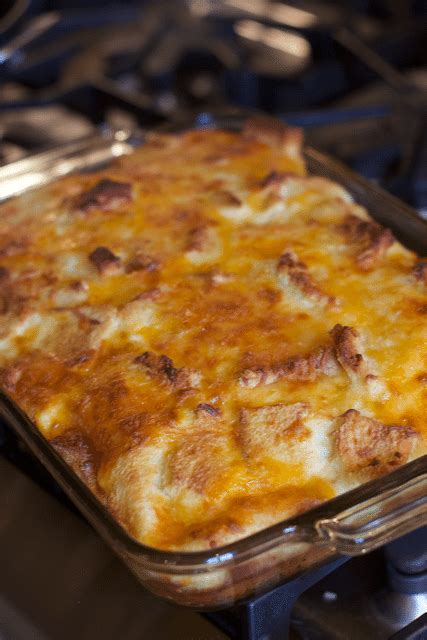 Easy Egg And Cheese Overnight Breakfast Casserole With Bread