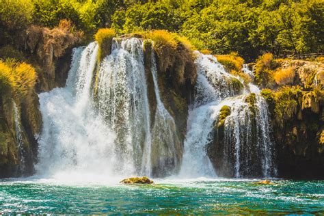 Amazing Waterfall At Krka National Park Croatia Oc 5184x3456 R