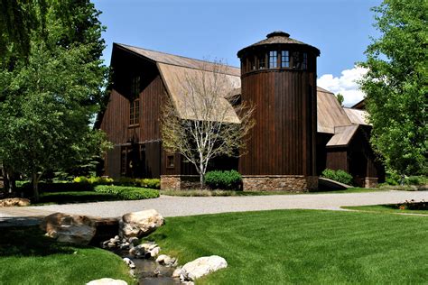 Open today, 11am to 5pm. Dream House: Idaho Barn Rustic Compound (16 Photos ...