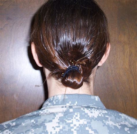 Hair for women in the military — it's not easy! Army Hairstyles - Females
