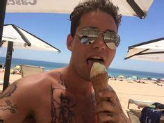Zoek naar goedkope zomerbanden, winterbanden en vierseizoenenbanden bij tientallen online bandenwinkels. 1000+ images about Douwe Bob on Pinterest | Bobs ...