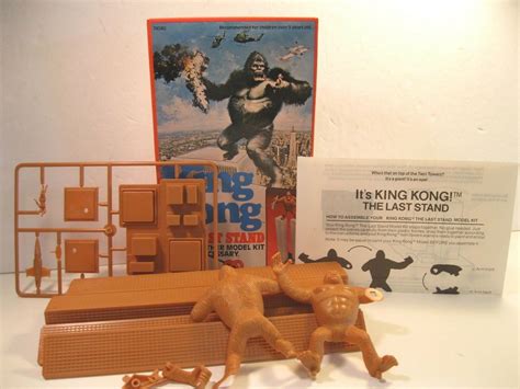 King Kong Model Kit 1976 The Last Stand Mint Mego Complete Very Good